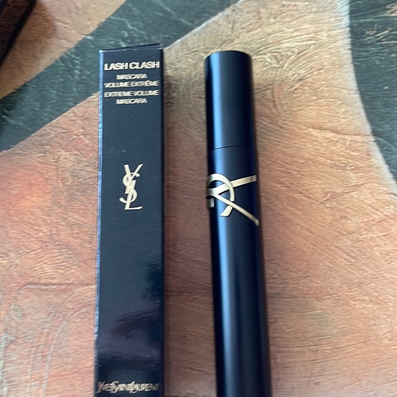 YSL mascara, black. New - Picture 2 of 3